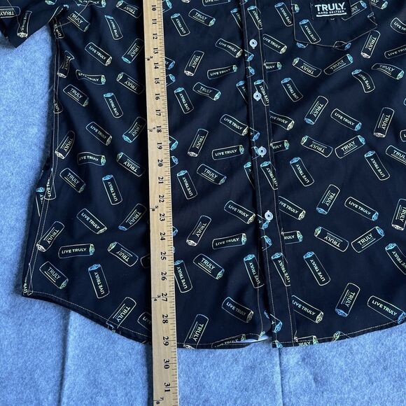 Truly Shirt Mens Large Black Hard Seltzer Button Up Drinking All Over Print - Picture 11 of 11